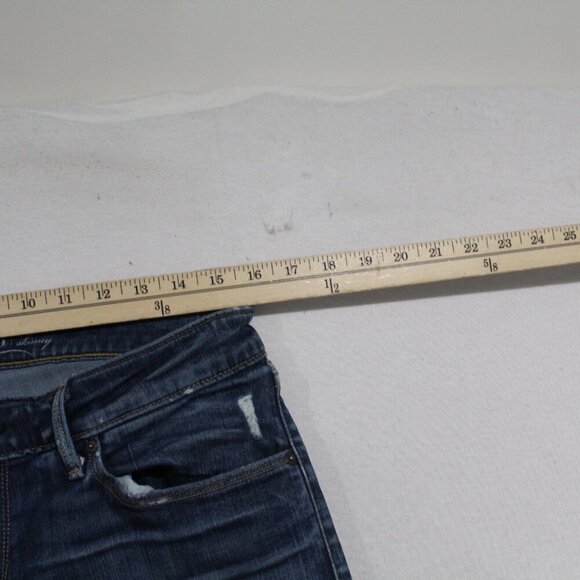 Levi's Women Blue Jeans Demi Curve Casual Size 30 - Picture 3 of 11